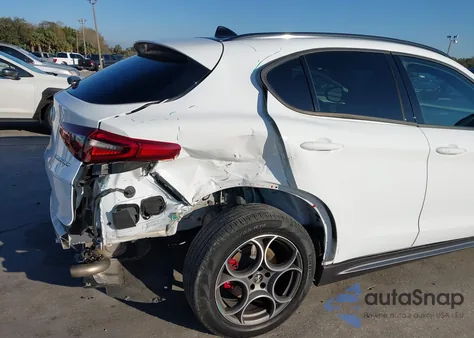 2022 Alfa Romeo Stelvio Ti Awd from USA, damaged, VIN ZASPAKBN2N7D32429